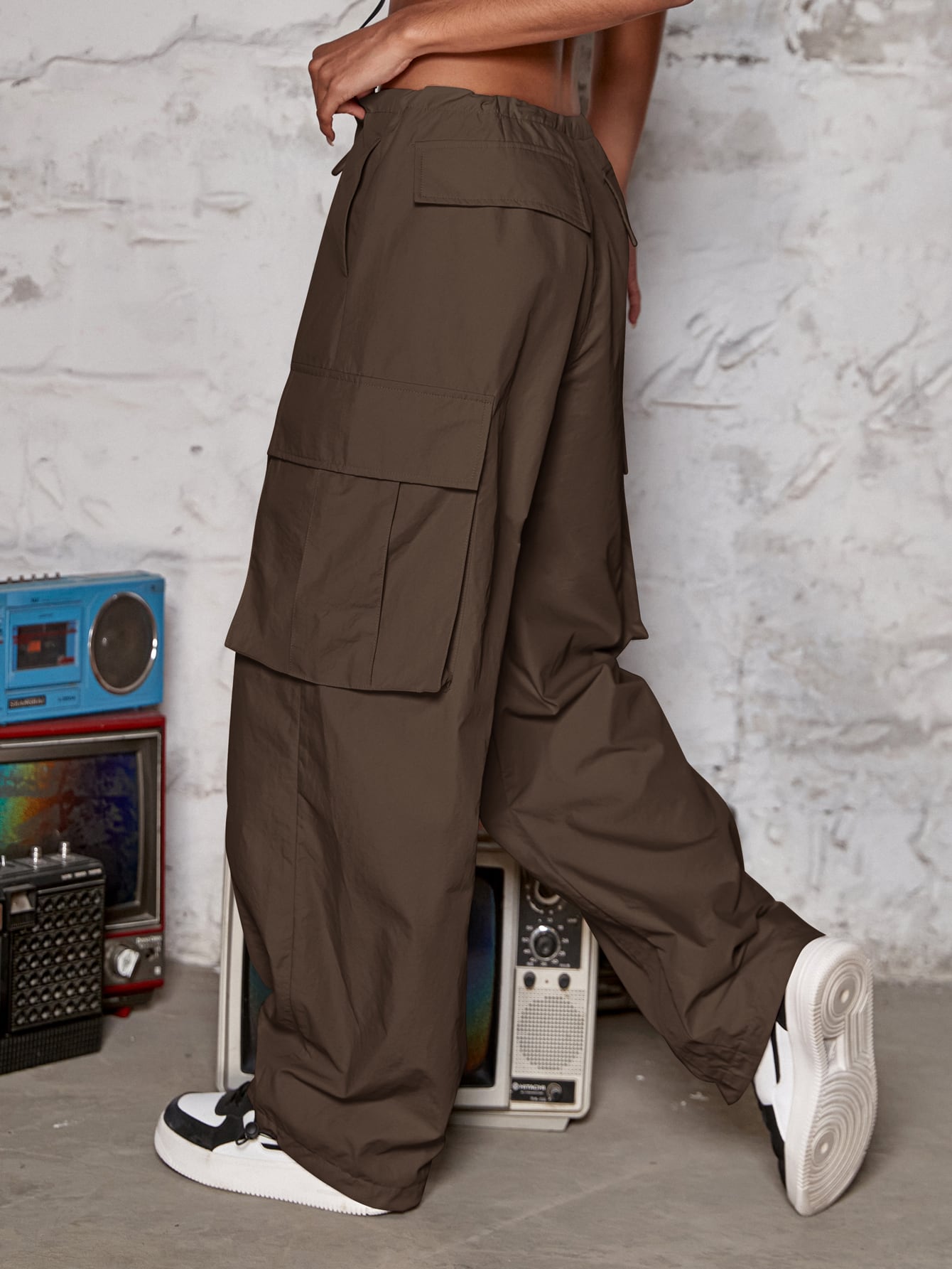 Street Vibes Drawstring Waist Wide Leg Parachute Cargo jogger Pants