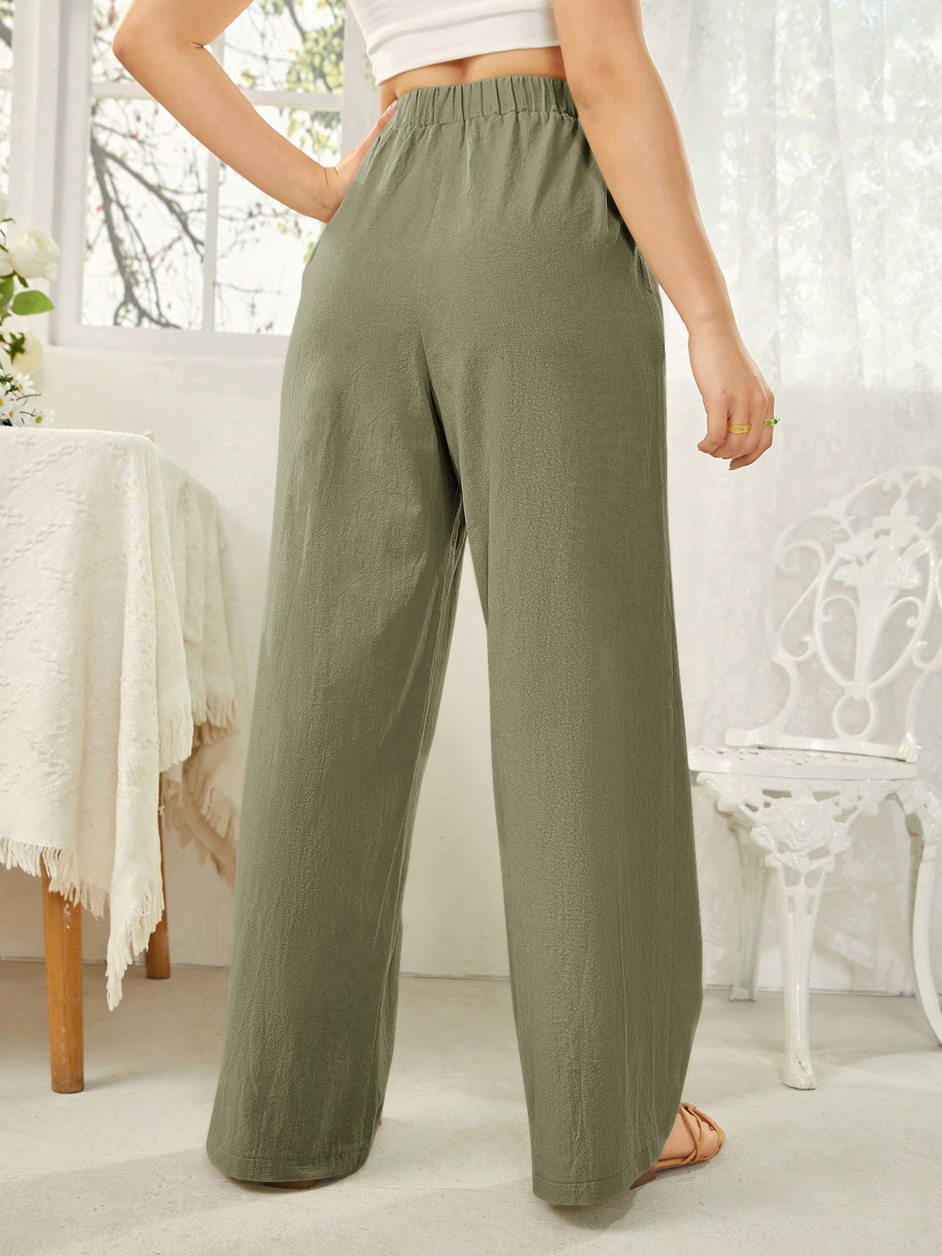 Solid Color Elastic Waist Slant Pocket Straight Leg Pants