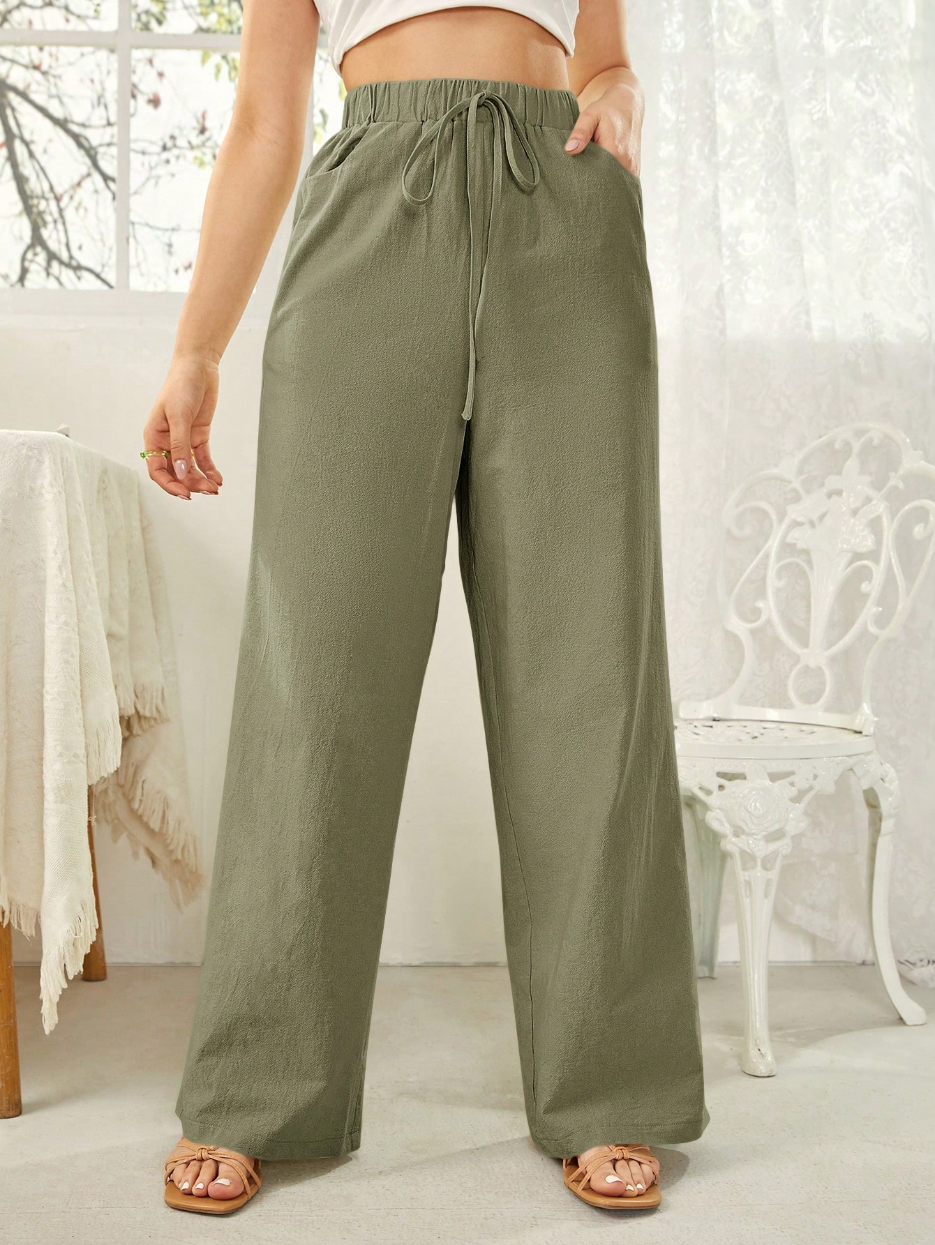 Solid Color Elastic Waist Slant Pocket Straight Leg Pants