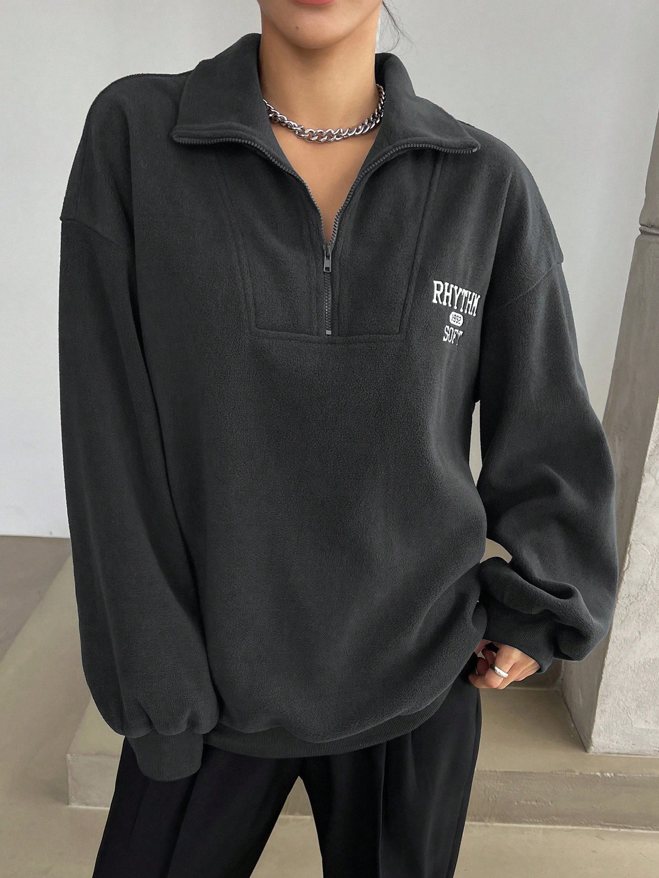 Letter Graphic Quarter Zip Drop Shoulder Sweatshirt