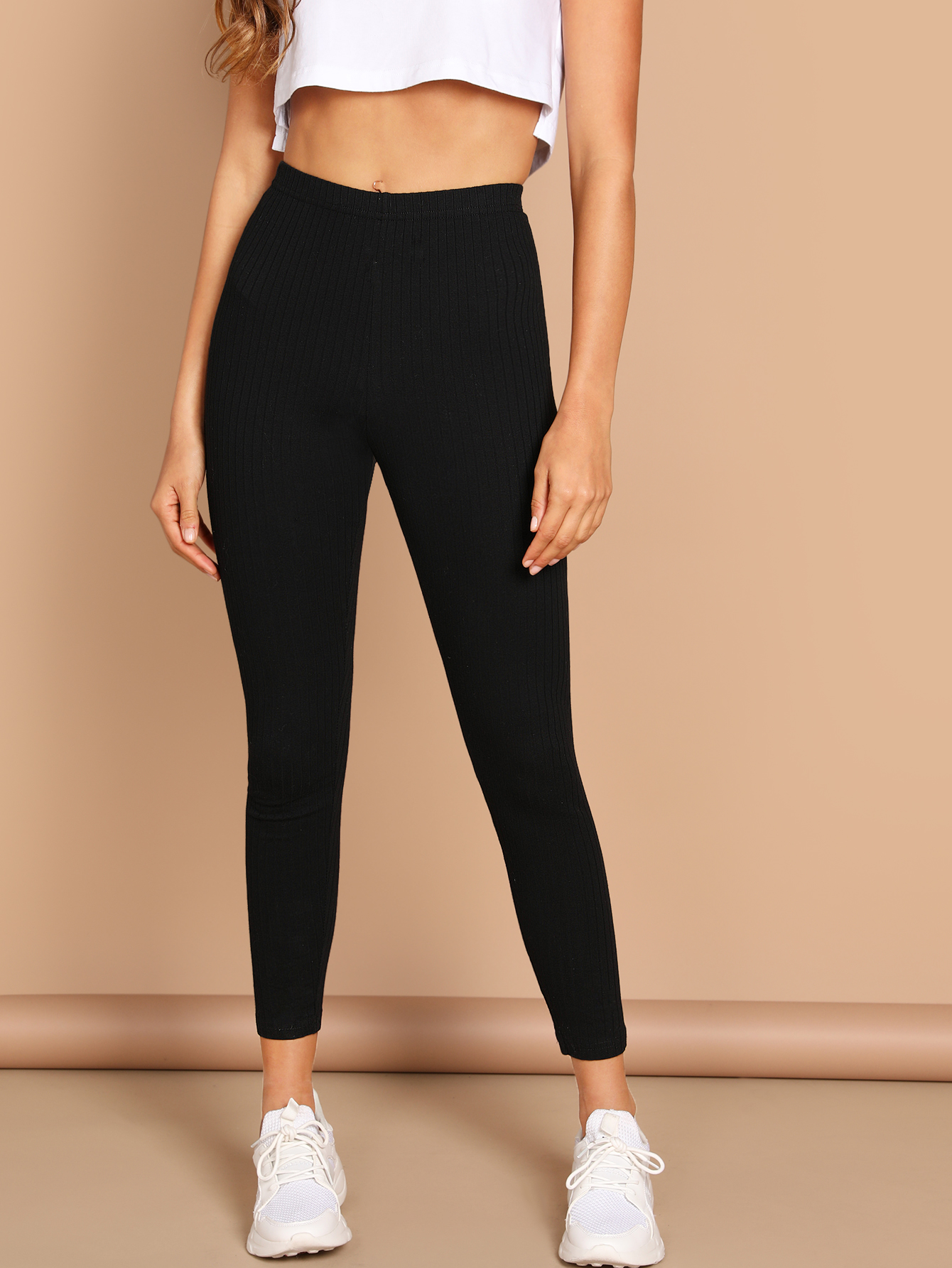 Solid High-Rise Ankle-Cut Leggings