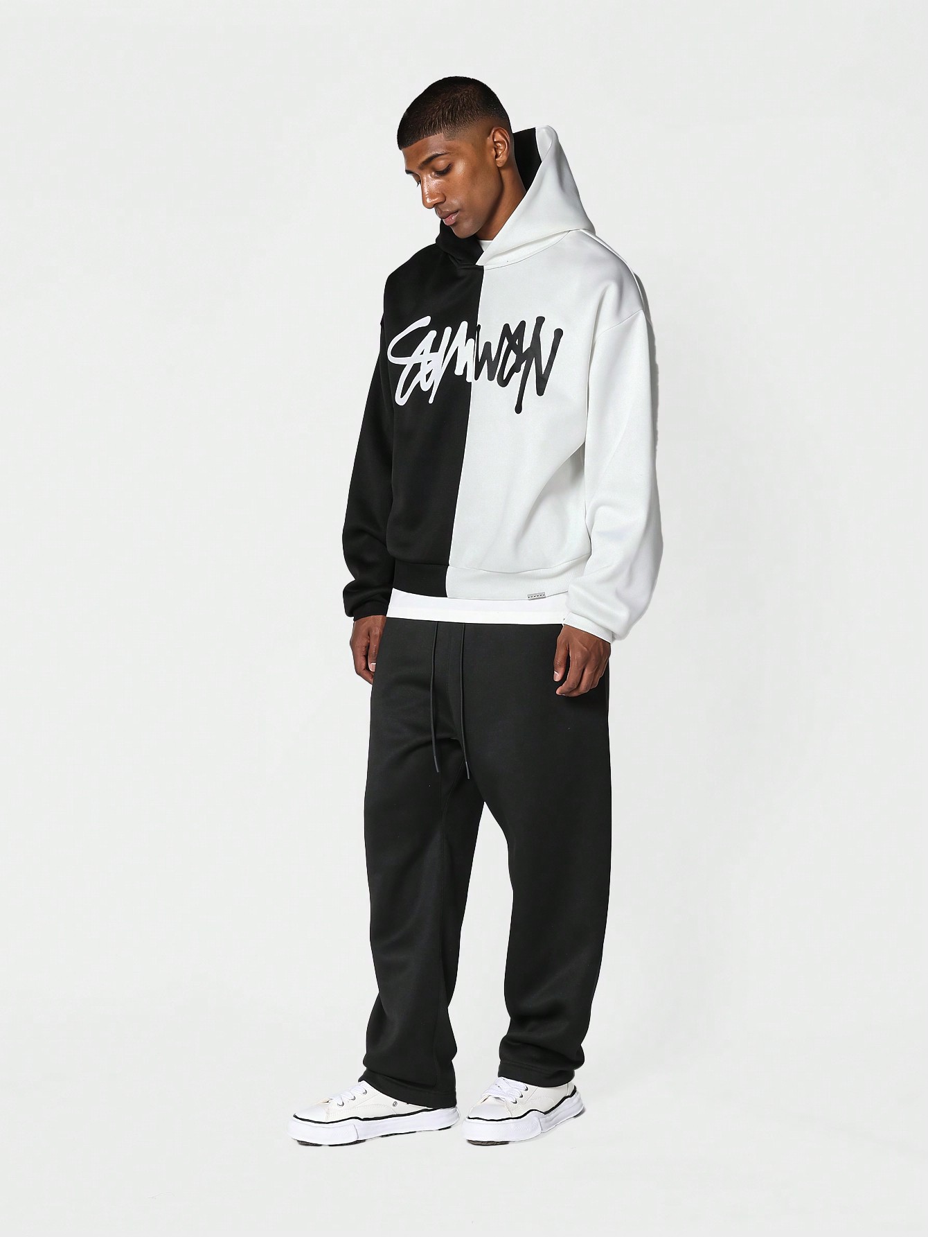 SUMWON Overhead Colour Block Hoodie With Front Print