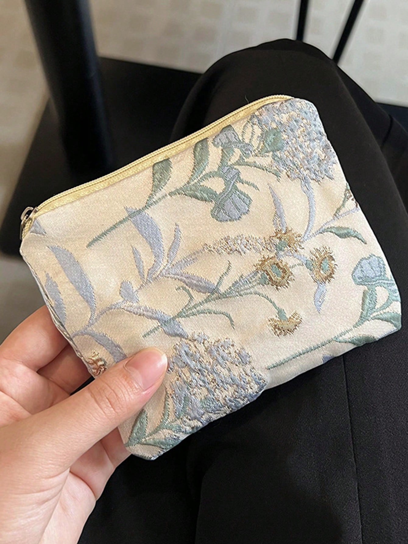 Women Floral Small Zipper Coin Purse Cute Female Makeup Storage Bag Pouch Zipper Card LipstickKey