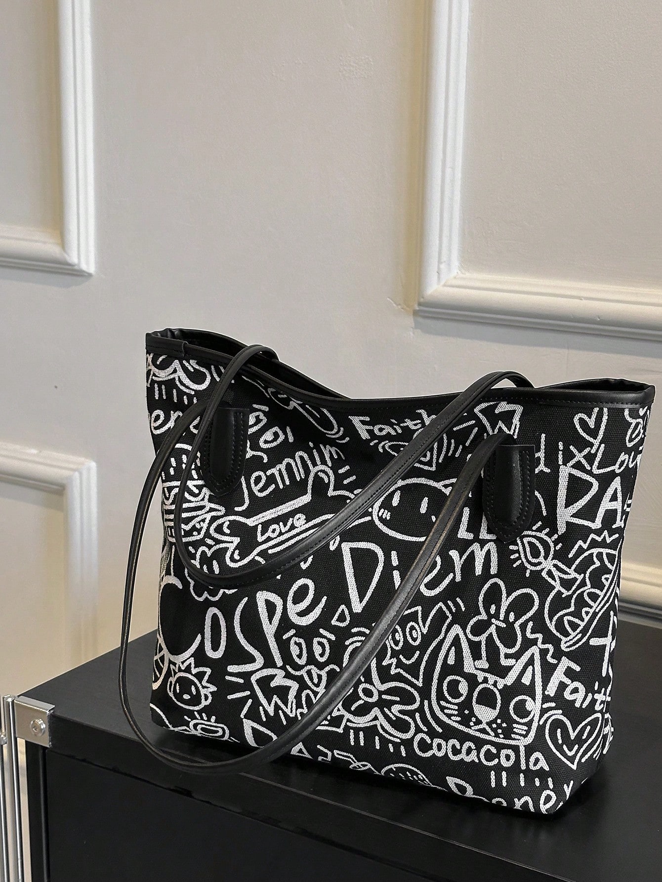 2024 New Arrival Women's Printed Large Capacity Shoulder Tote Bag, Fashionable And Versatile For University Students