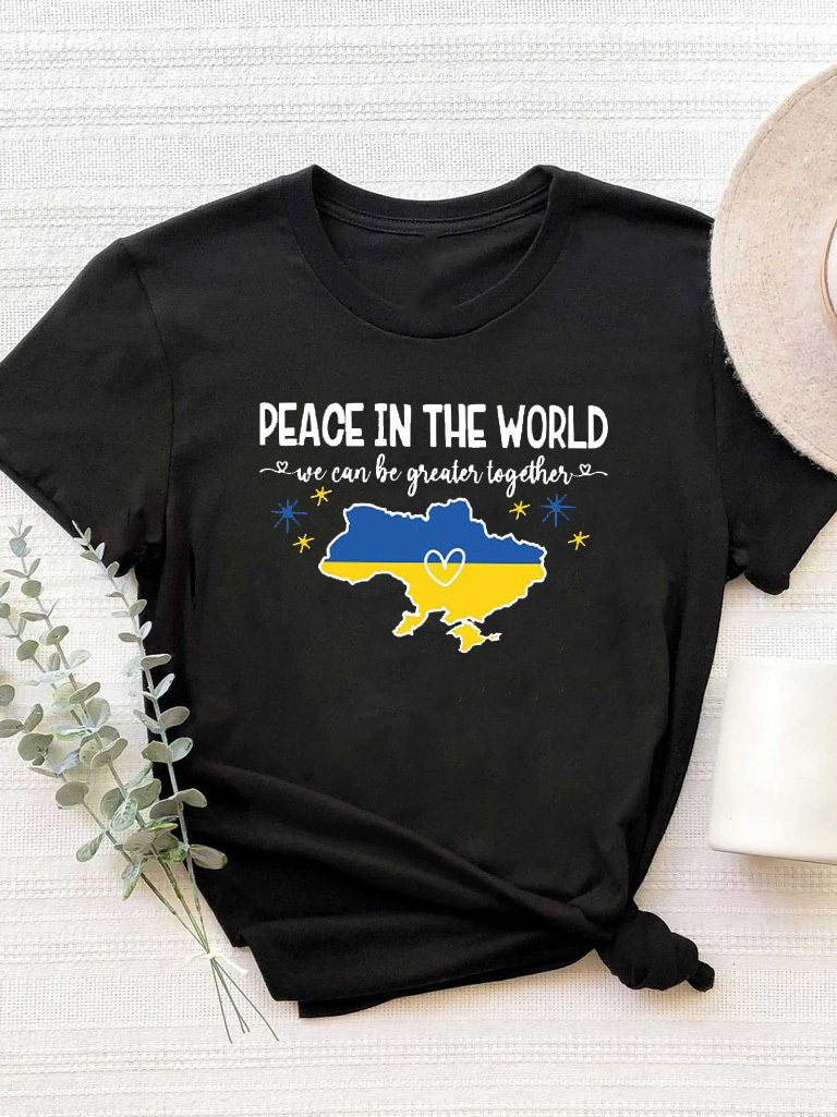 Футболка жіноча чорна Peace in the World