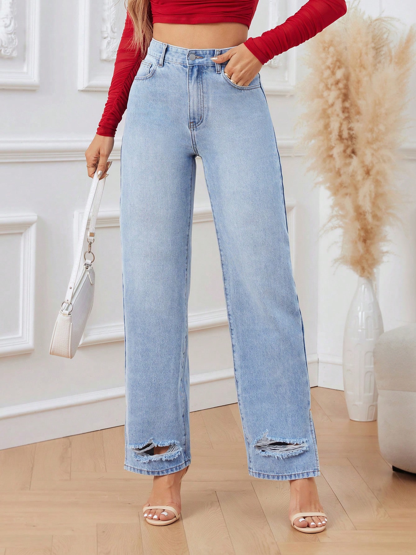 Women's Jeans With Pockets