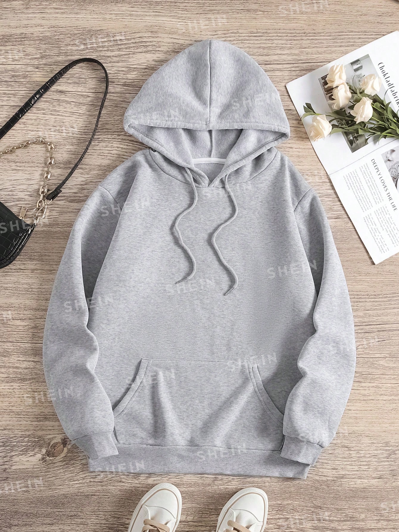 Letter Graphic Kangaroo Pocket Drawstring Thermal Lined Hoodie