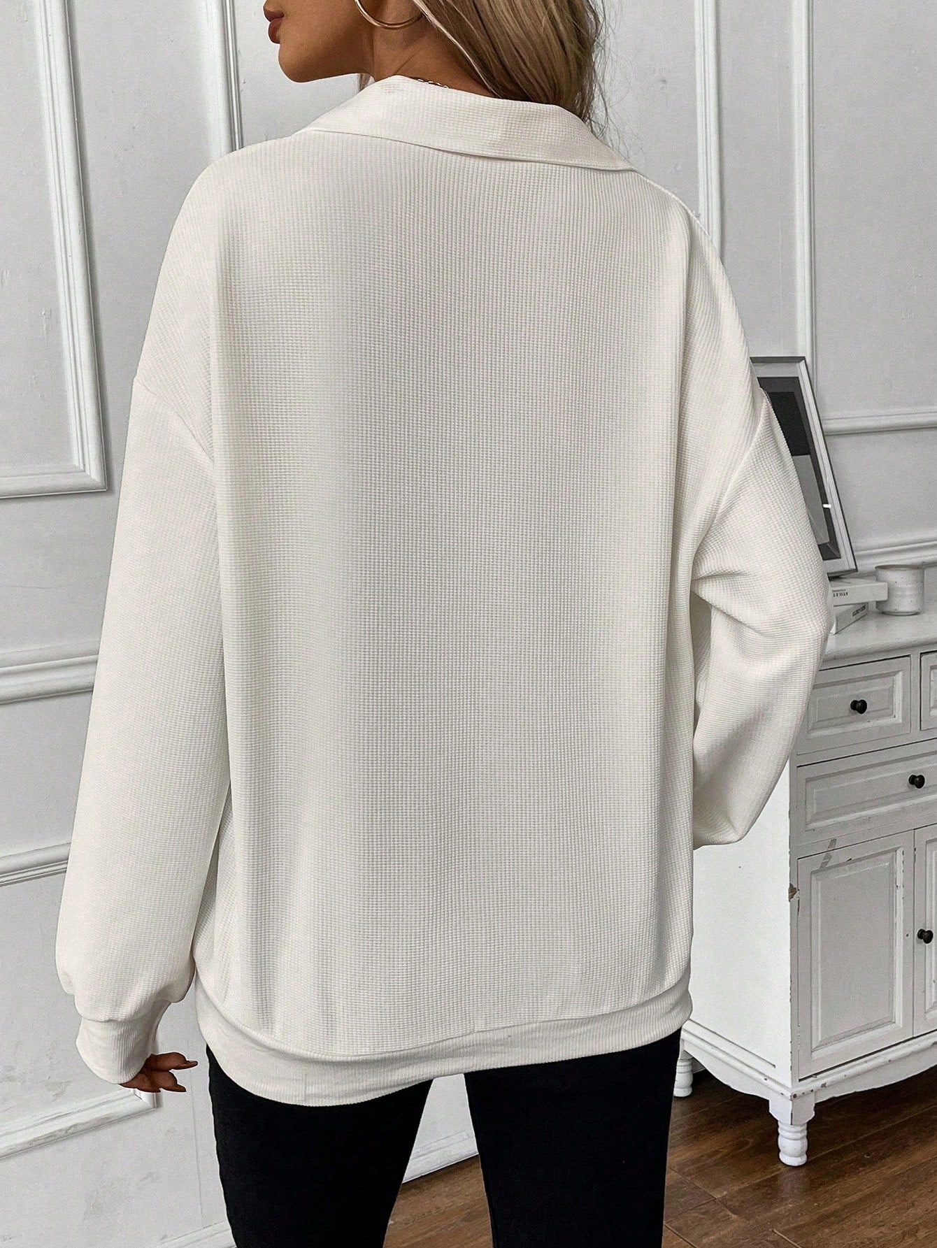 Classic White Waffle Pattern Women's Casual Sweatshirt With Lapel Collar