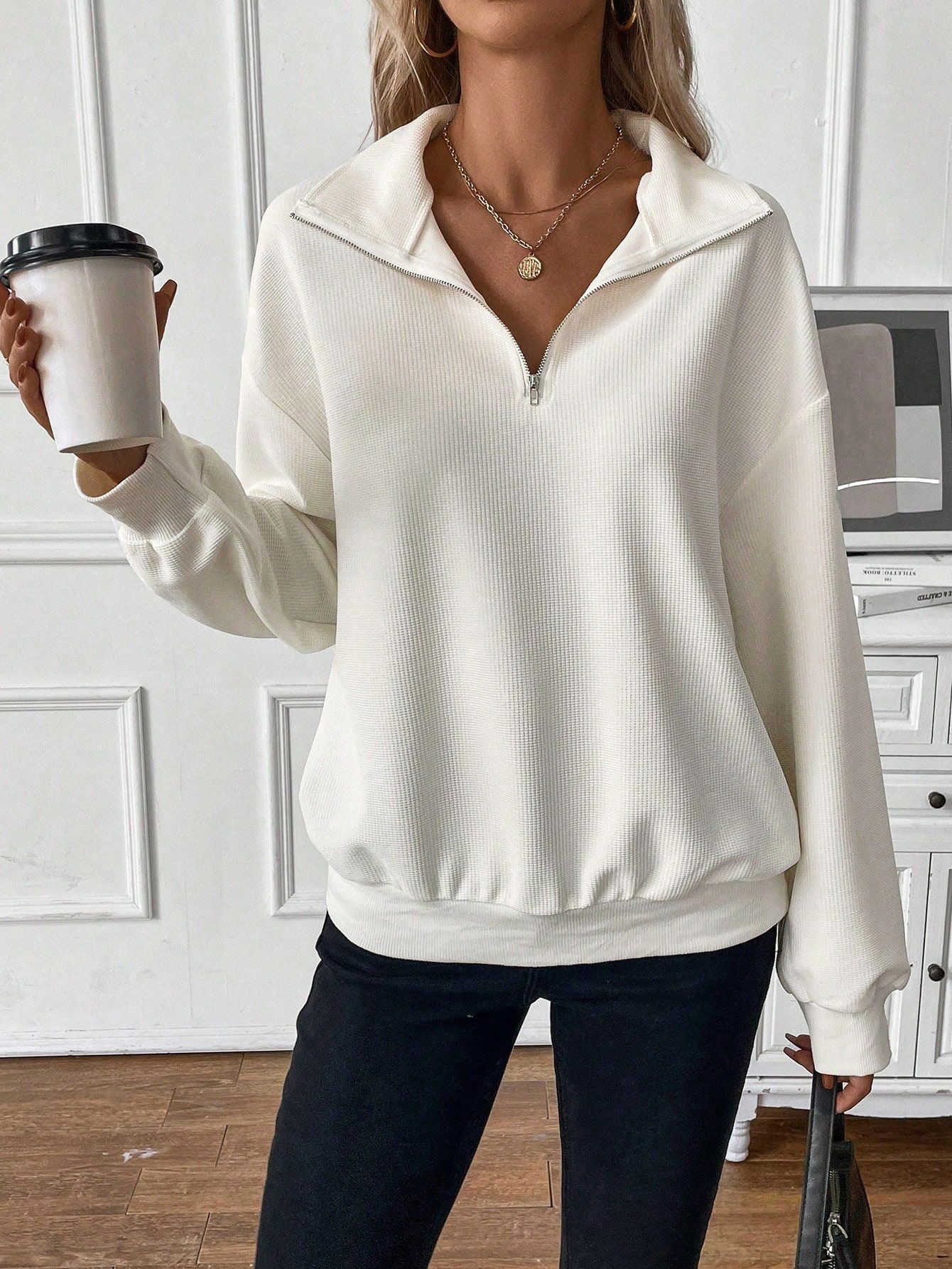 Classic White Waffle Pattern Women's Casual Sweatshirt With Lapel Collar