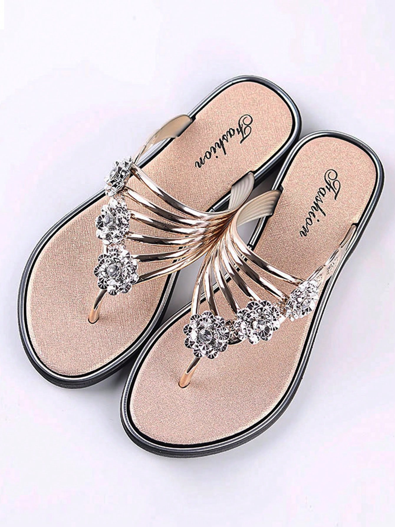 Women Metallic Rhinestone Decor Flip Flops, Glamorous Summer Flip Flops