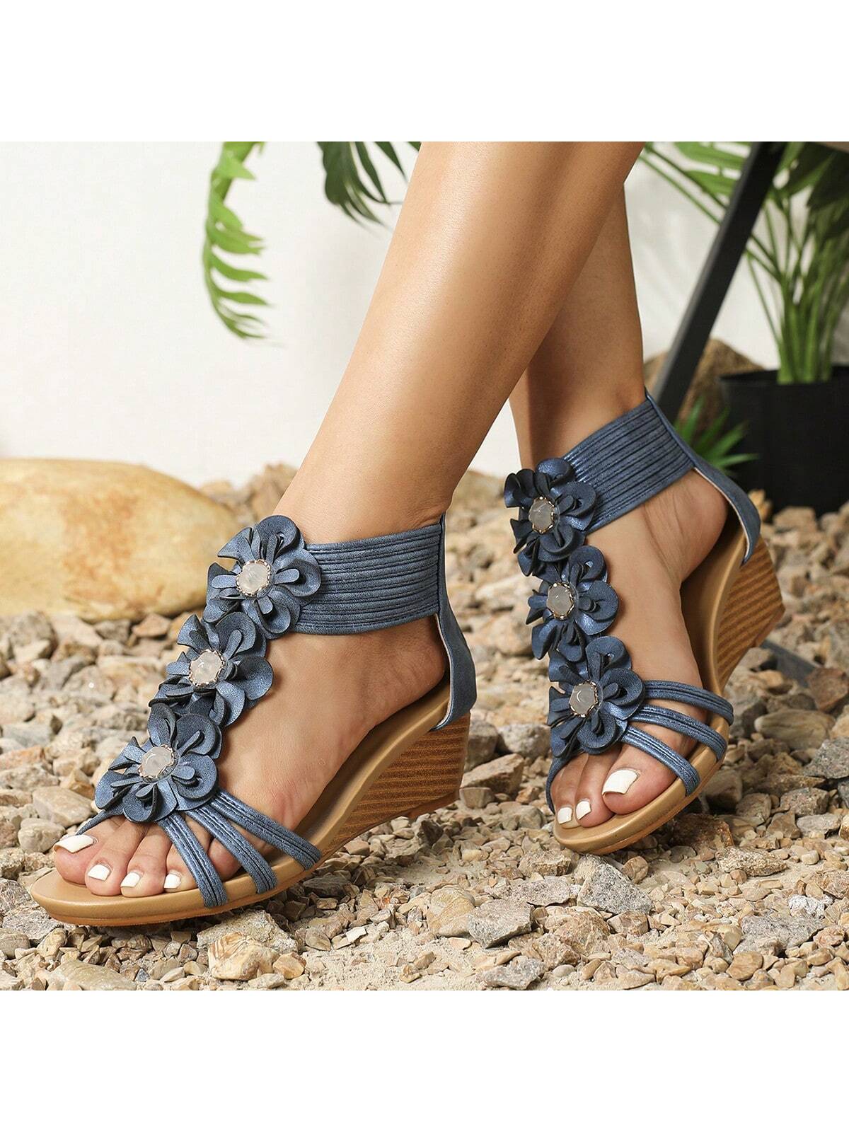 Women's Fashionable Flower Zipper Roman Sandals With Wedge Heels And Thick Soles, Perfect For Skirt, Summer New Arrival