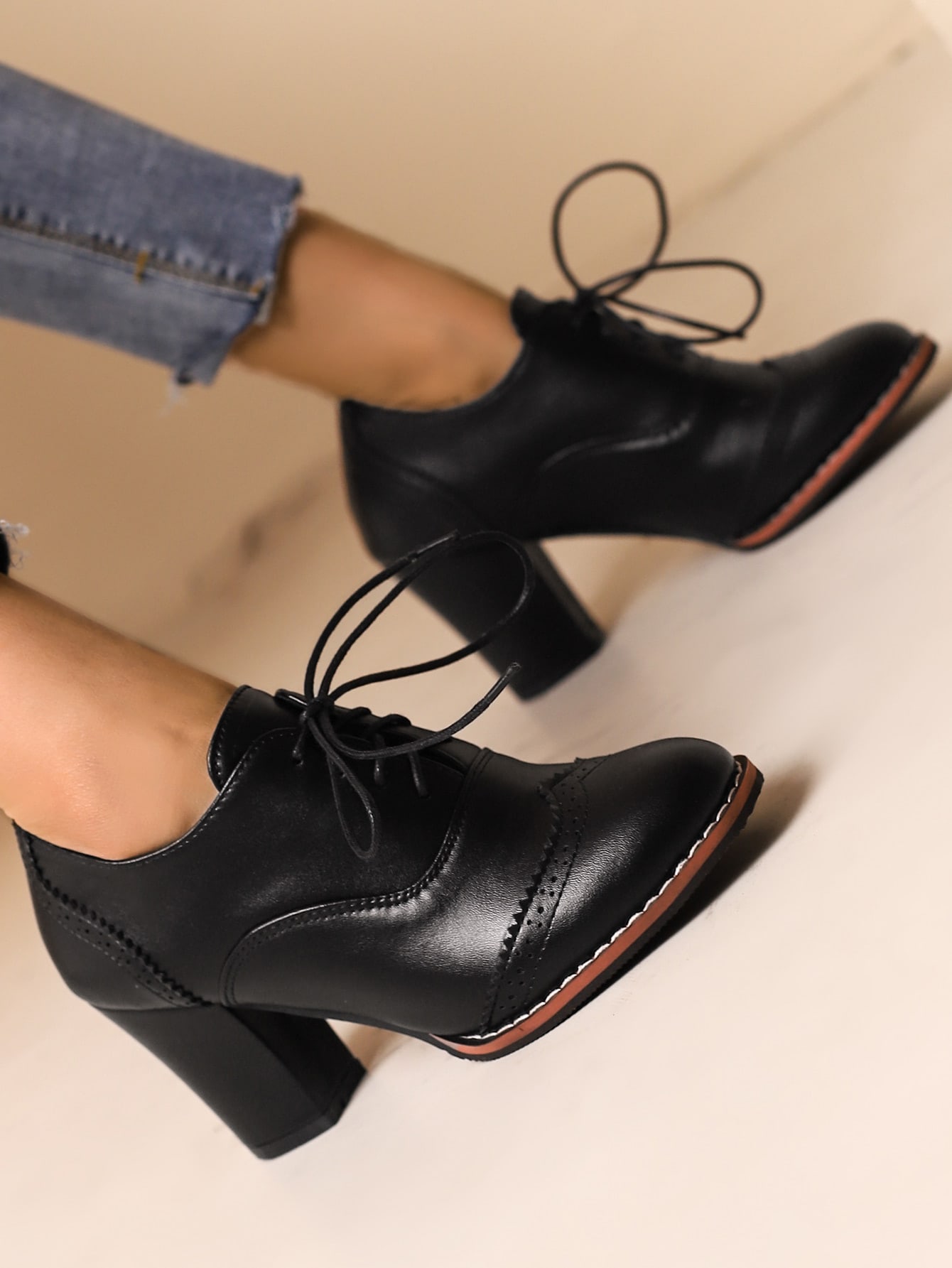 Women Black Lace-up Front Pumps, Elegant Round Toe Chunky Heeled Pumps