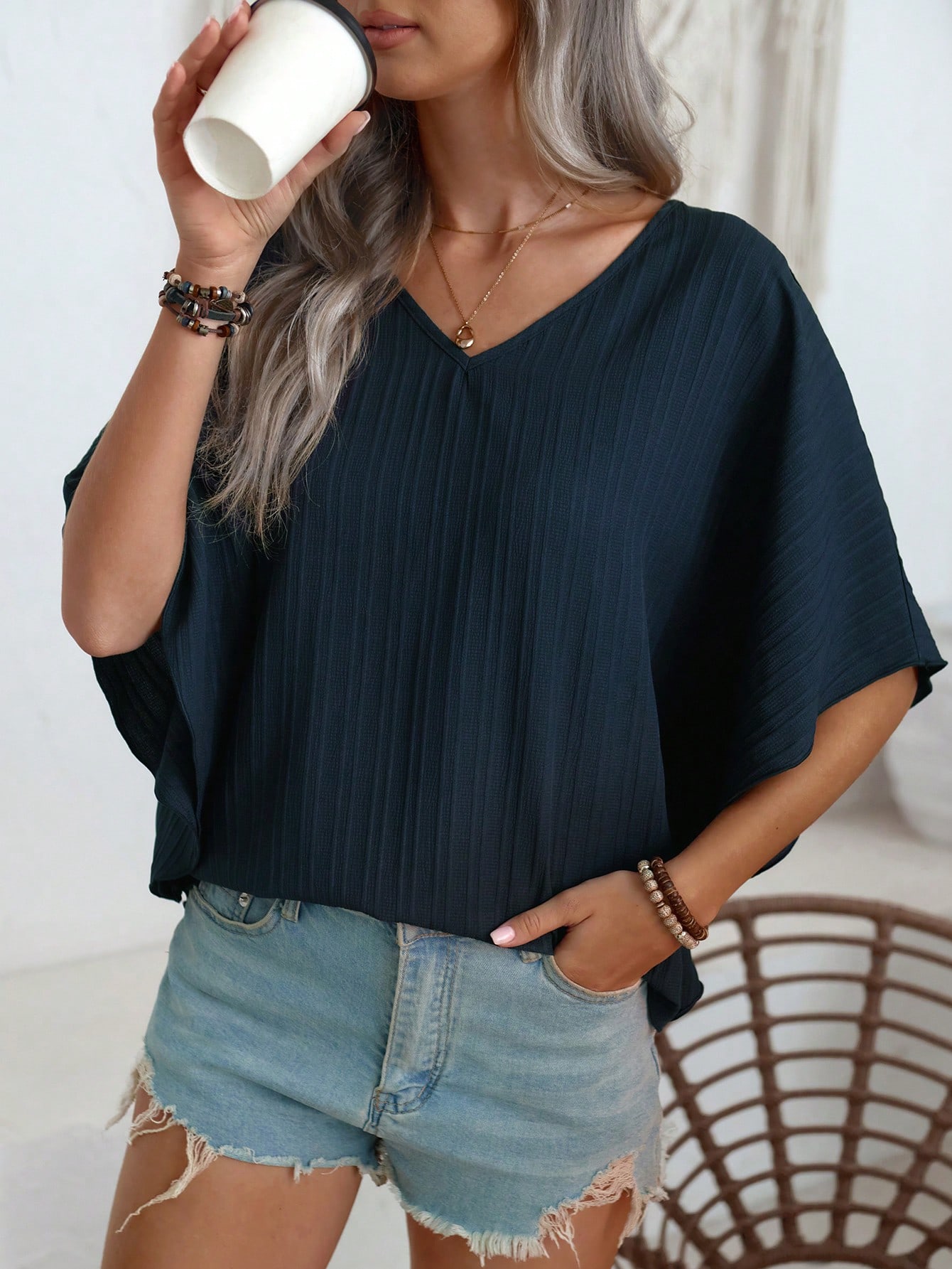 Women's Solid Color V-Neck Batwing Sleeve Shirt