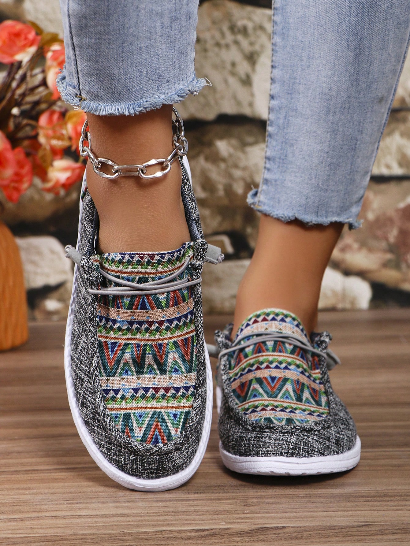 Low-Cut Denim Stylish Casual Sneakers