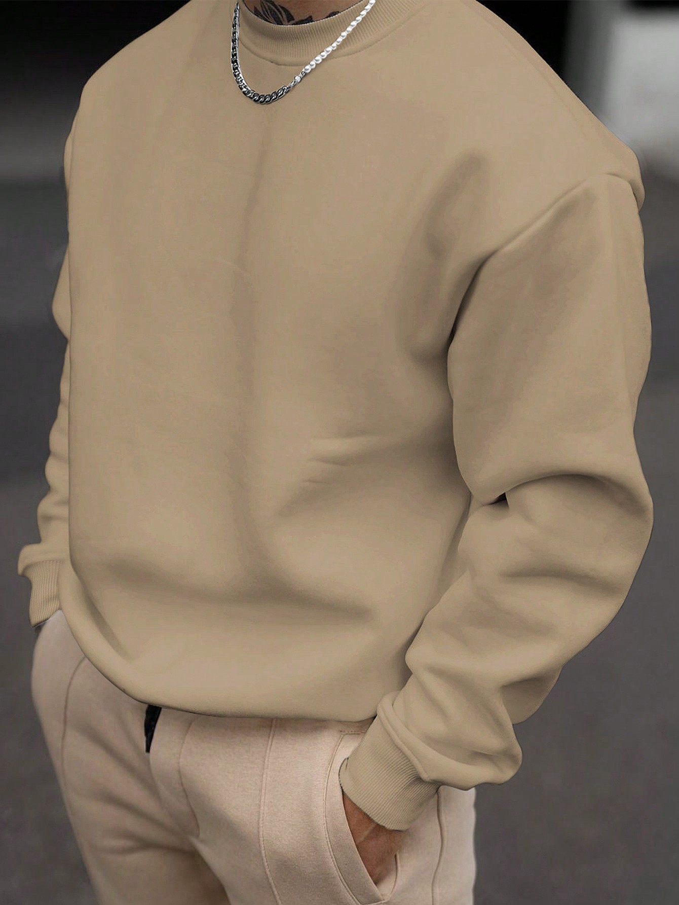 Men's Solid Color Round Neck Sweatshirt