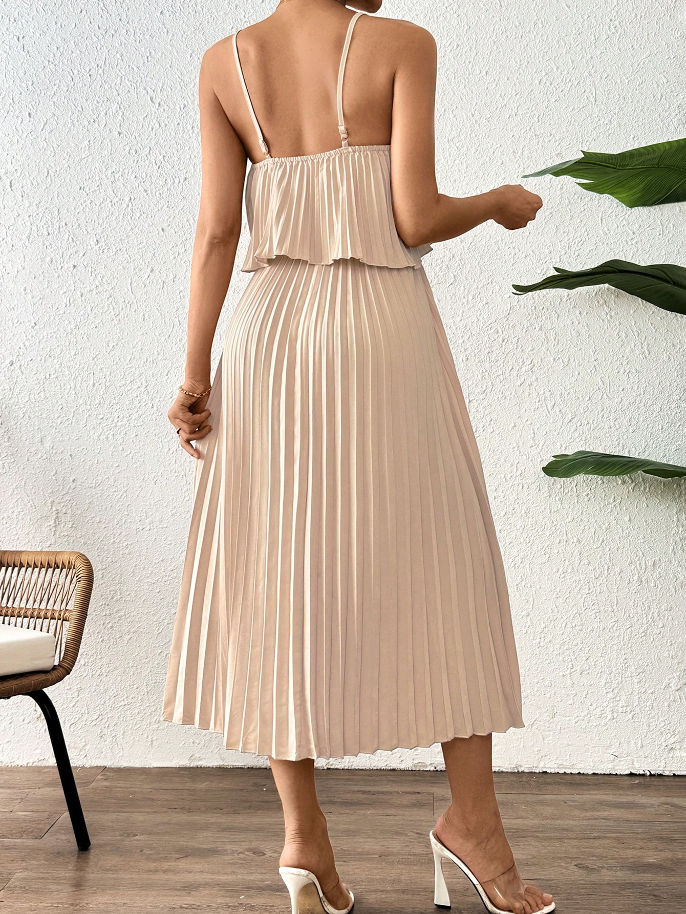 Solid Color Pleated Woven Cami Dress