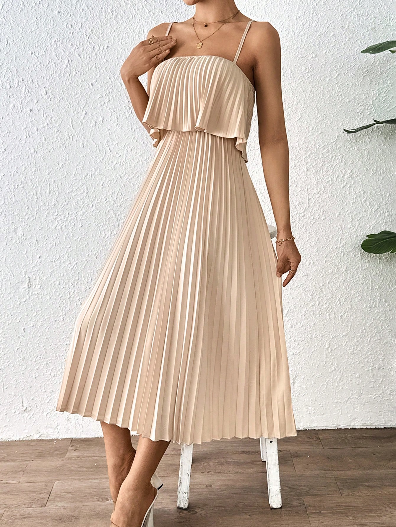 Solid Color Pleated Woven Cami Dress