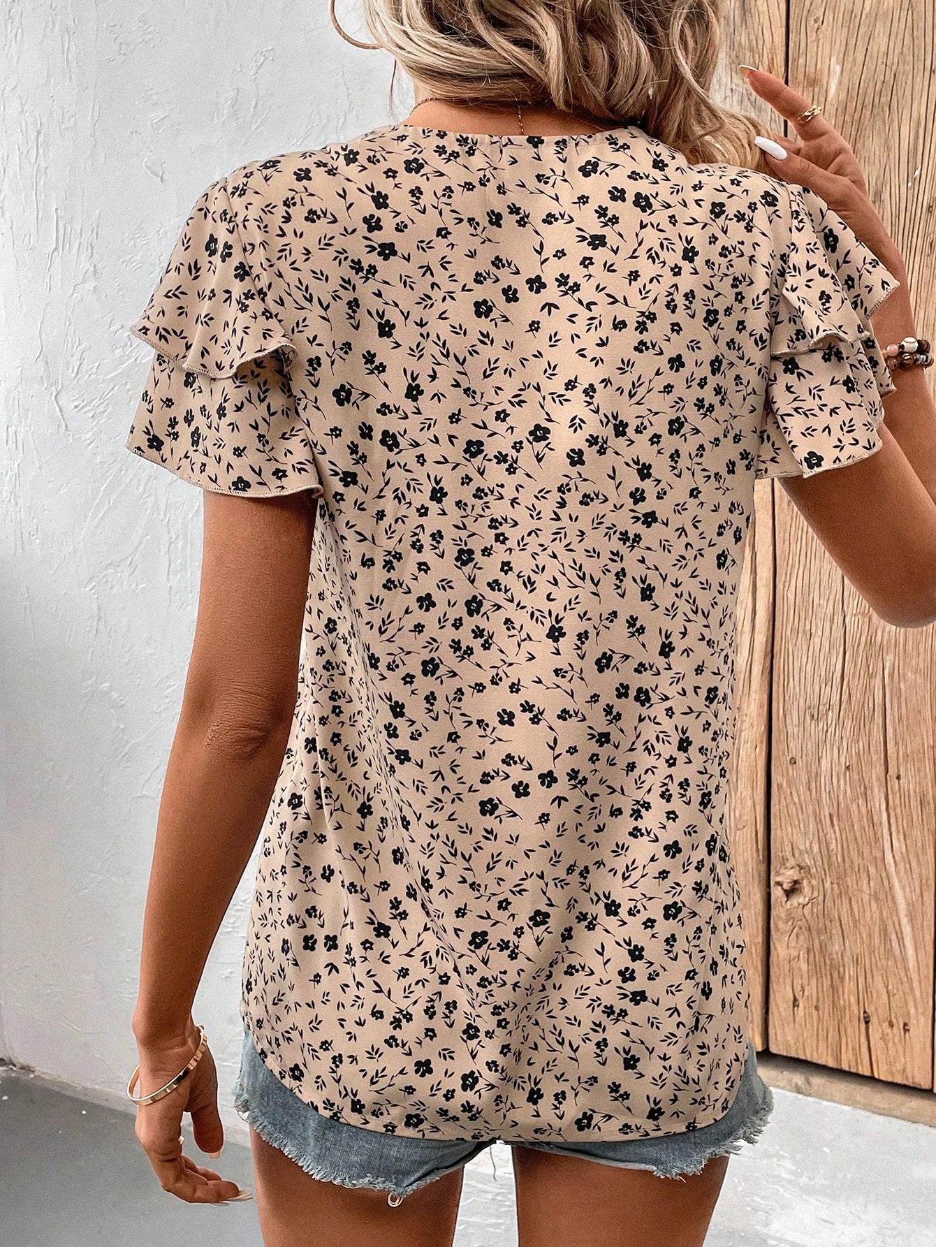 Summer Women's V-Neck Lace Splicing Double Layer Ruffle Sleeve Floral Print Casual Vacation Shirt