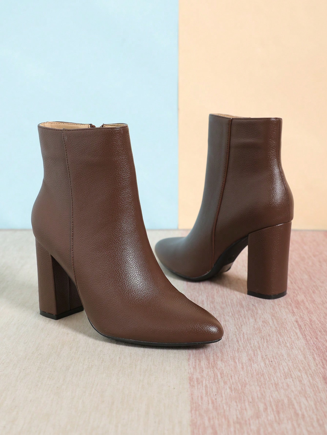 Fashionable Chunky Heel Short Boots