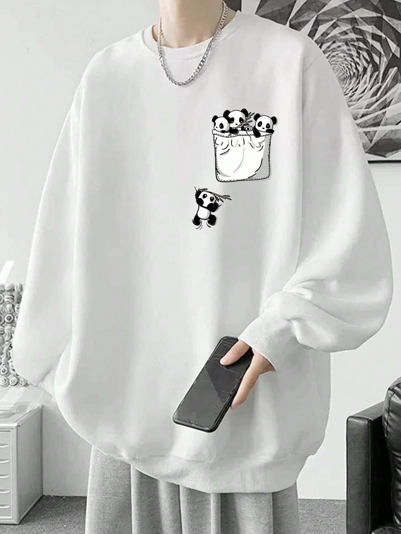 Manfinity Hypemode Men Plus Cartoon Panda Print Drop Shoulder Sweatshirt